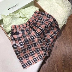 버버리 체크 숏 팬츠