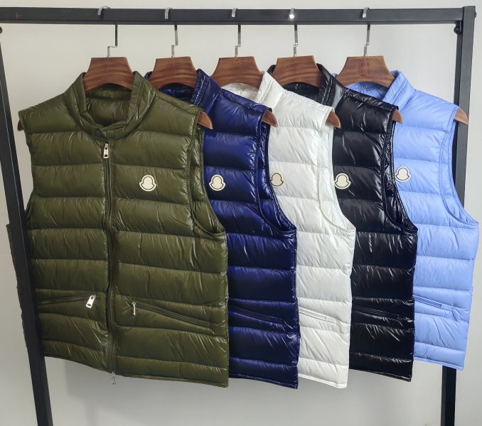 몽클레어 Gui Gilet 구스다운 패딩